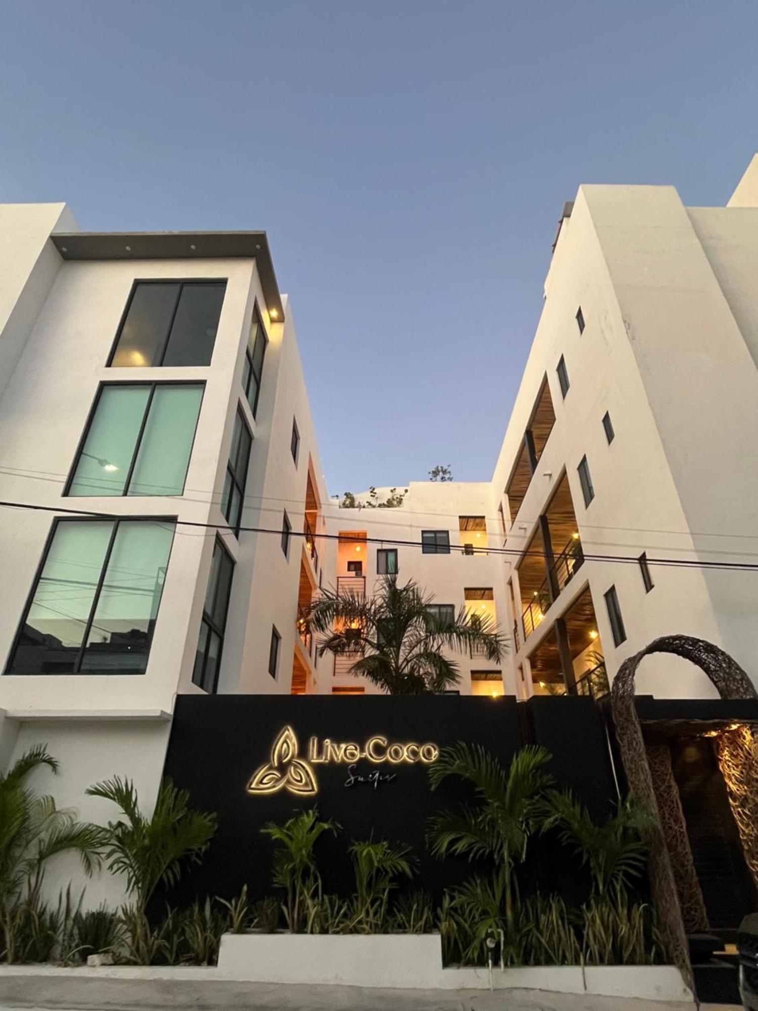 Coco Live Suites Playa del Carmen Bagian luar foto
